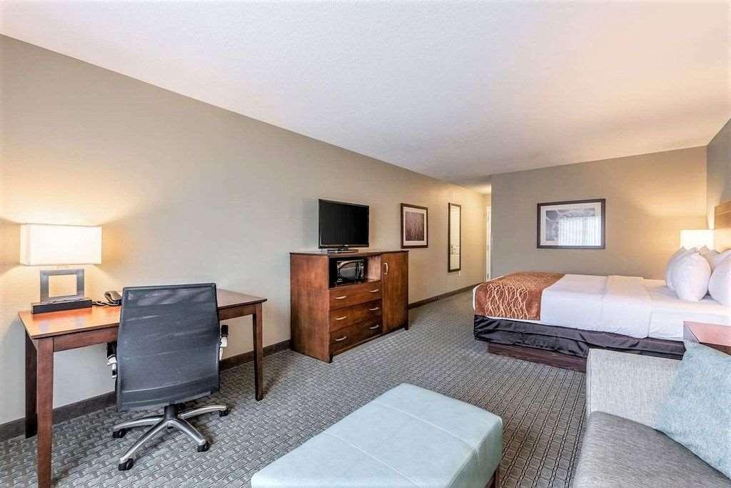 Amerivu Inn And Suites - Chisago City Habitación foto